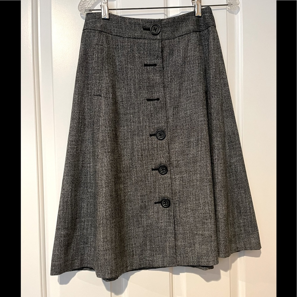 Banana Republic black/white tweed a-line skirt size 0